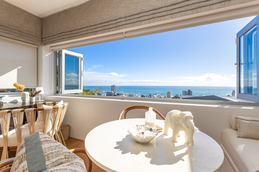 1 Bedroom Property for Sale in Sea Point Western Cape